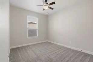 721 Rufina St, League City, TX 77573 - Photo 21