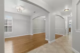 721 Rufina St, League City, TX 77573 - Photo 9