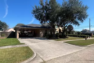 3518 Surrey Ln, Deer Park, TX 77536 - Photo 3