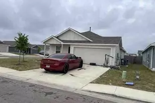 2223 Cyclone Dr, Lockhart, TX 78644 - Photo 1