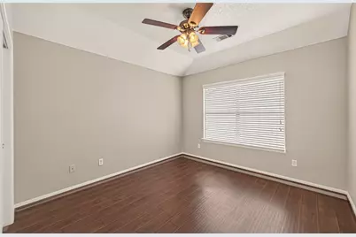 2907 Eagle Point Trail Drive, Katy, TX 77449 - Photo 17