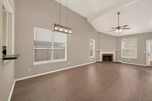 2907 Eagle Point Trail Dr, Katy, TX 77449 - Photo 3