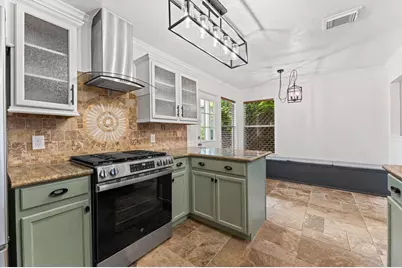 1115 Saulnier Street, Houston, TX 77019 - Photo 9