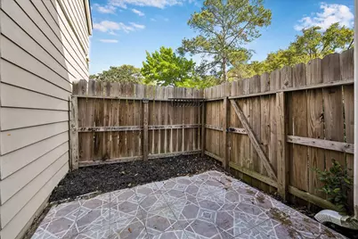 2100 Tanglewilde Street #702, Houston, TX 77063 - Photo 7