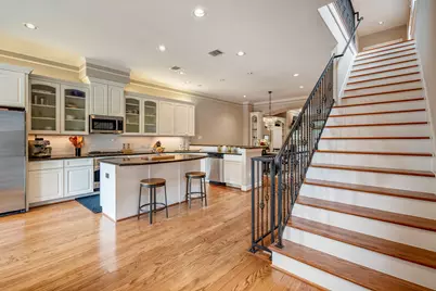 1013 Crocker Street, Houston, TX 77019 - Photo 11