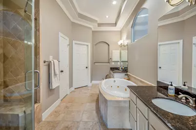 1013 Crocker Street, Houston, TX 77019 - Photo 13