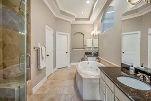 1013 Crocker St, Houston, TX 77019 - Photo 13