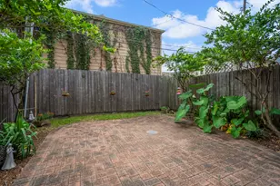 1013 Crocker St, Houston, TX 77019 - Photo 23