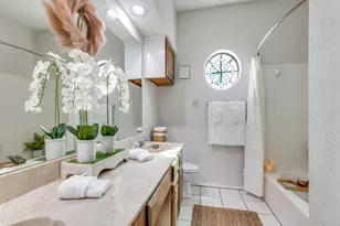 5619 Preston Oaks Rd, Dallas, TX 75254 - Photo 17