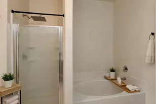 1303 Emerald Stone Dr, Rosharon, TX 77583 - Photo 9