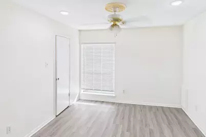 7611 Hopewell Lane, Houston, TX 77071 - Photo 19