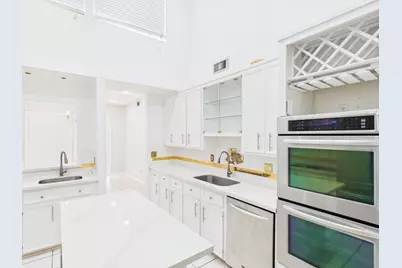 7611 Hopewell Lane, Houston, TX 77071 - Photo 13