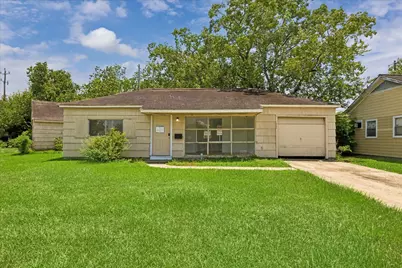 1006 Valerie Avenue, Pasadena, TX 77502 - Photo 1