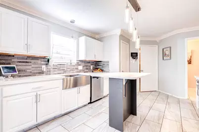 2202 Falling Oaks Road, Houston, TX 77038 - Photo 9