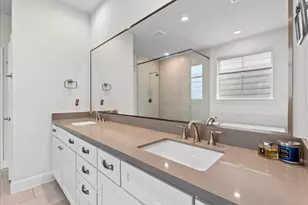 2808 Grand Fountains Dr, Houston, TX 77054 - Photo 29
