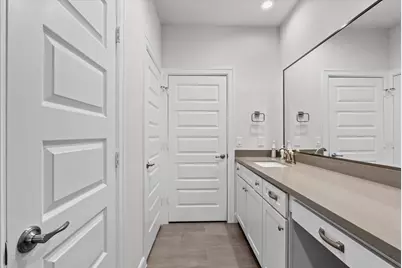 2808 Grand Fountains Drive #D, Houston, TX 77054 - Photo 39