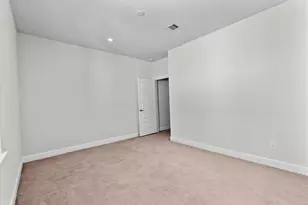 2808 Grand Fountains Dr, Houston, TX 77054 - Photo 23