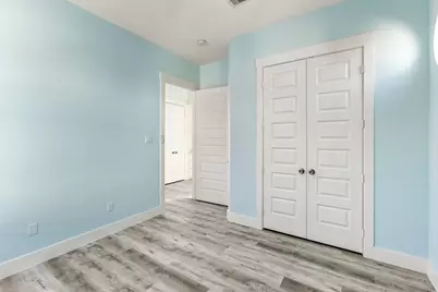 9417 Vista Bella, Galveston, TX 77554 - Photo 37