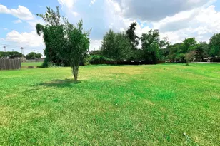 522 Irene Dr, Highlands, TX 77562 - Photo 29