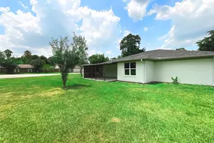 522 Irene Dr, Highlands, TX 77562 - Photo 29