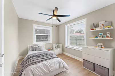 2202 Des Jardines Street, Houston, TX 77023 - Photo 7