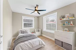 2202 Des Jardines St, Houston, TX 77023 - Photo 7