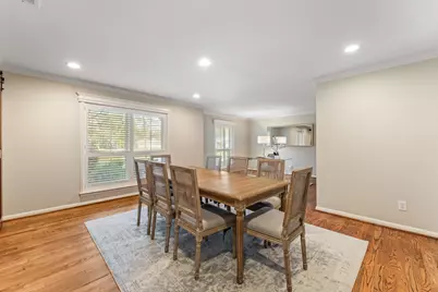 10203 Green Tree Road, Houston, TX 77042 - Photo 3