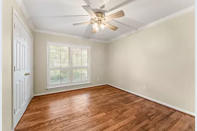 10203 Green Tree Road, Houston, TX 77042 - Photo 17