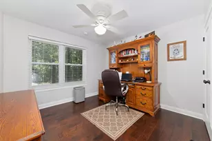 218 E Rainbow Ridge Cir, The Woodlands, TX 77381 - Photo 23