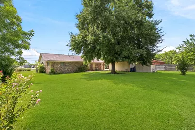 3139 Jeanetta Street, Houston, TX 77063 - Photo 9