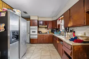919 Christine St, Houston, TX 77017 - Photo 17