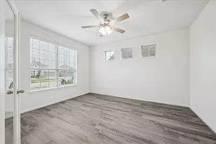 3018 Myrtle Bch Ln, League City, TX 77573 - Photo 3