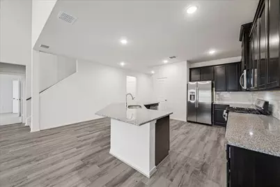 3018 Myrtle Beach Lane, League City, TX 77573 - Photo 7