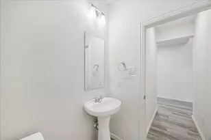 3018 Myrtle Bch Ln, League City, TX 77573 - Photo 11