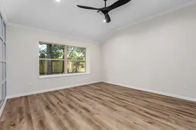 42 Camber Pine Place, The Woodlands, TX 77382 - Photo 21