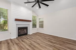 42 Camber Pine Pl, The Woodlands, TX 77382 - Photo 9