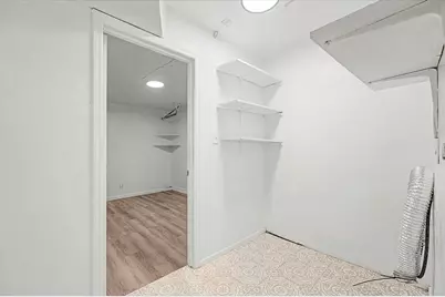 8334 Country View Drive, Houston, TX 77040 - Photo 9