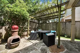 1810 Nicholson St, Houston, TX 77008 - Photo 37