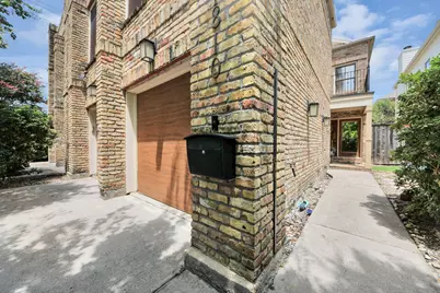 1810 Nicholson Street, Houston, TX 77008 - Photo 5
