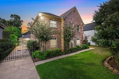 4616 Spruce Street, Bellaire, TX 77401 - Photo 3