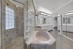 4616 Spruce St, Bellaire, TX 77401 - Photo 25