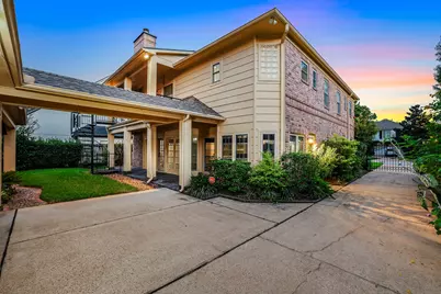 4616 Spruce Street, Bellaire, TX 77401 - Photo 43