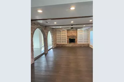 9126 Devoncroft Drive, Houston, TX 77031 - Photo 5