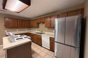 13218 Avonshire Dr, Houston, TX 77083 - Photo 5
