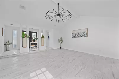 13114 White Heather Drive, Houston, TX 77045 - Photo 9