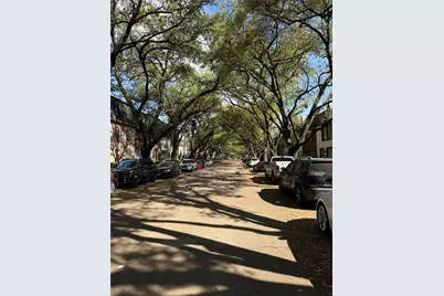 357 N Post Oak Lane #207, Houston, TX 77024 - Photo 9