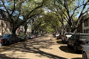 357 N Post Oak Ln, Houston, TX 77024 - Photo 9