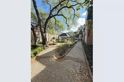 357 N Post Oak Lane #207, Houston, TX 77024 - Photo 5