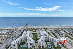 6102 Seawall Blvd, Galveston, TX 77551 - Photo 1