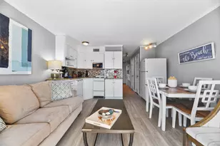 6102 Seawall Blvd, Galveston, TX 77551 - Photo 13